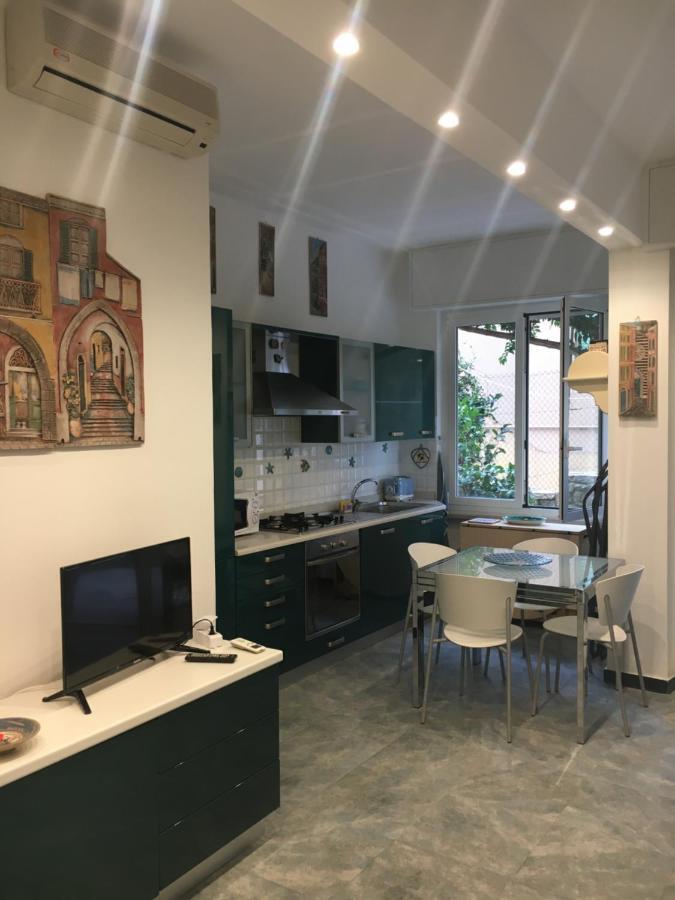 מונטרוסו אל מארה Bilocale Alle 5 Terre Monterosso 200M From The Beach מראה חיצוני תמונה